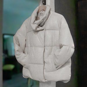 Like NEW! STYLUS imitation leather puffer, cream color, Large